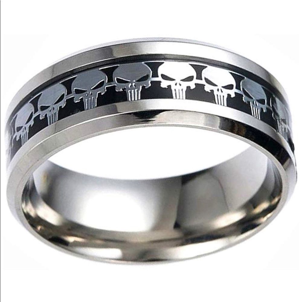 NWOT | Punisher Skull Stainless Steel Ring
